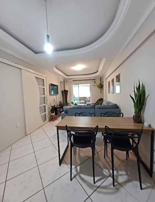 Apto Com Terraco, Mesa De Bilhar Apartamento Balneario Camboriu