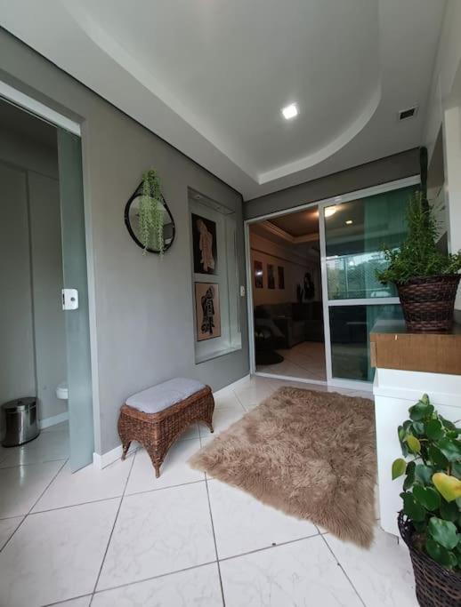 Apto Com Terraco, Mesa De Bilhar * Balneario Camboriu