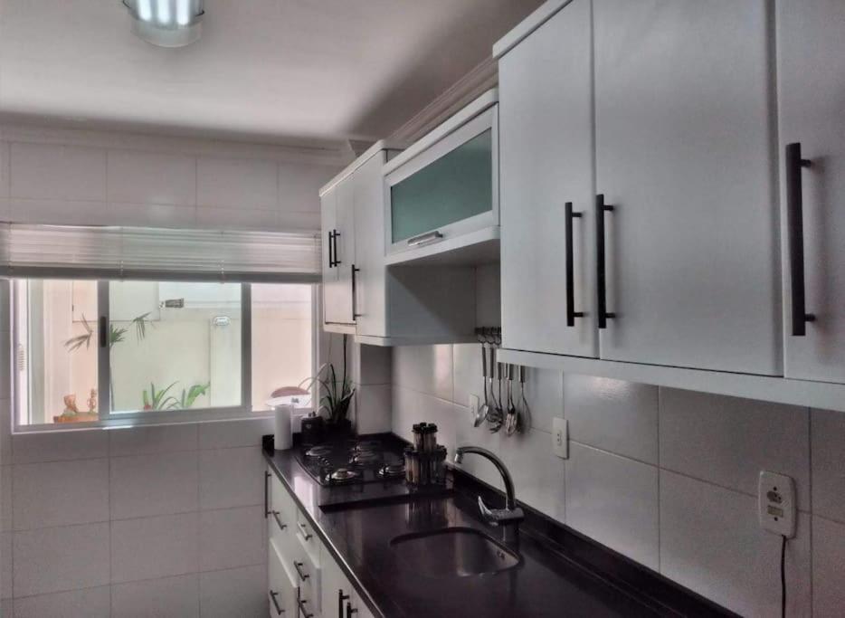 Apto Com Terraco, Mesa De Bilhar Apartamento Balneario Camboriu